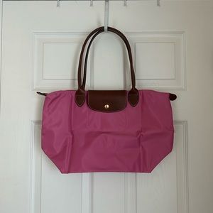 Longchamp Paris medium shopping tote